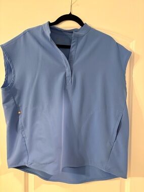 Figs Ceil Blue Rafaela Top